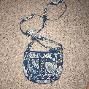 Gently used Vera Bradley purse!